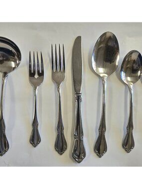 Vintage Oneidacraft Deluxe Stainless Steel Flatware